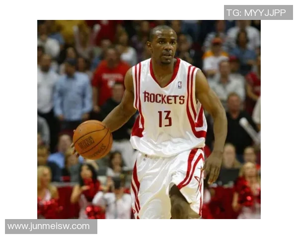 余华心中的足球偶像是谁 盘点他最喜爱的球星与背后的故事